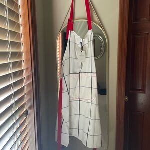 Hearth and Hand White Apron with Red Straps